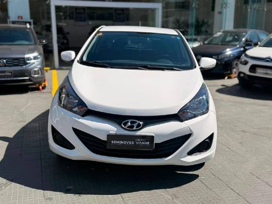 HYUNDAI HB20 1.0 COMFORT PLUS 12V FLEX 4P MANUAL